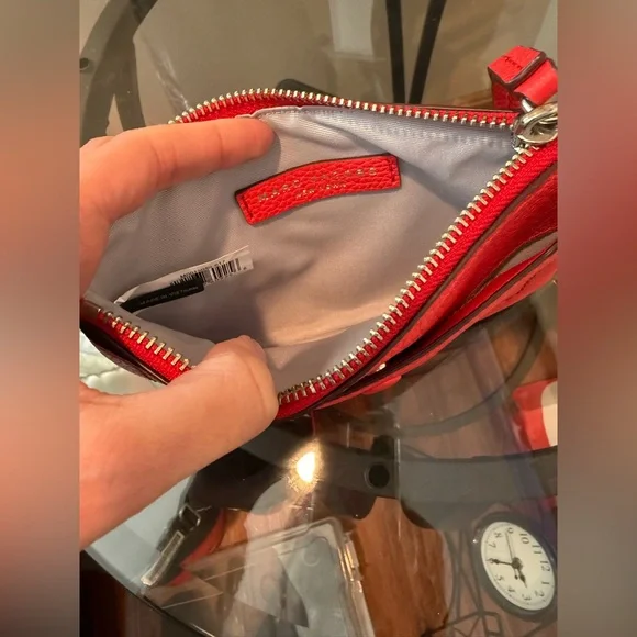 Marc Jacobs Wristlet new - Picture 5 of 9